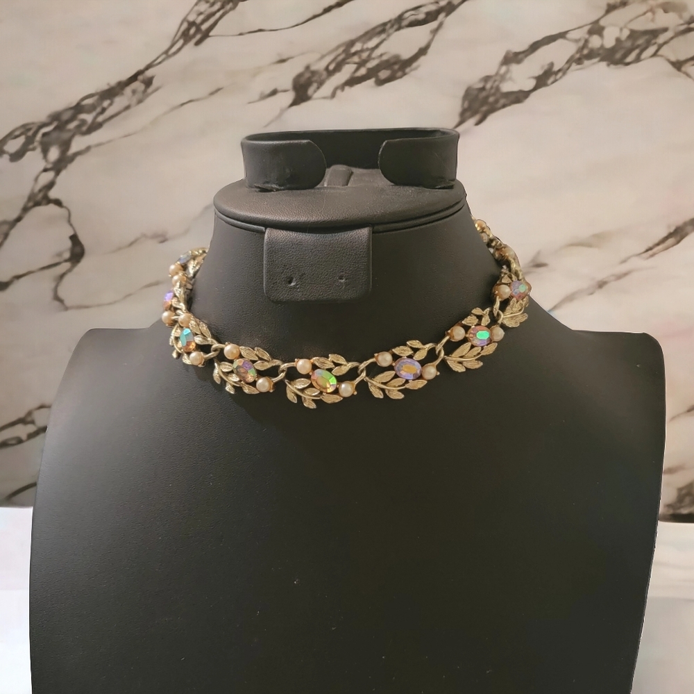 VINTAGE Lisner gold tone leafs and faux pearls, Aurora Borealis Rhinestone,